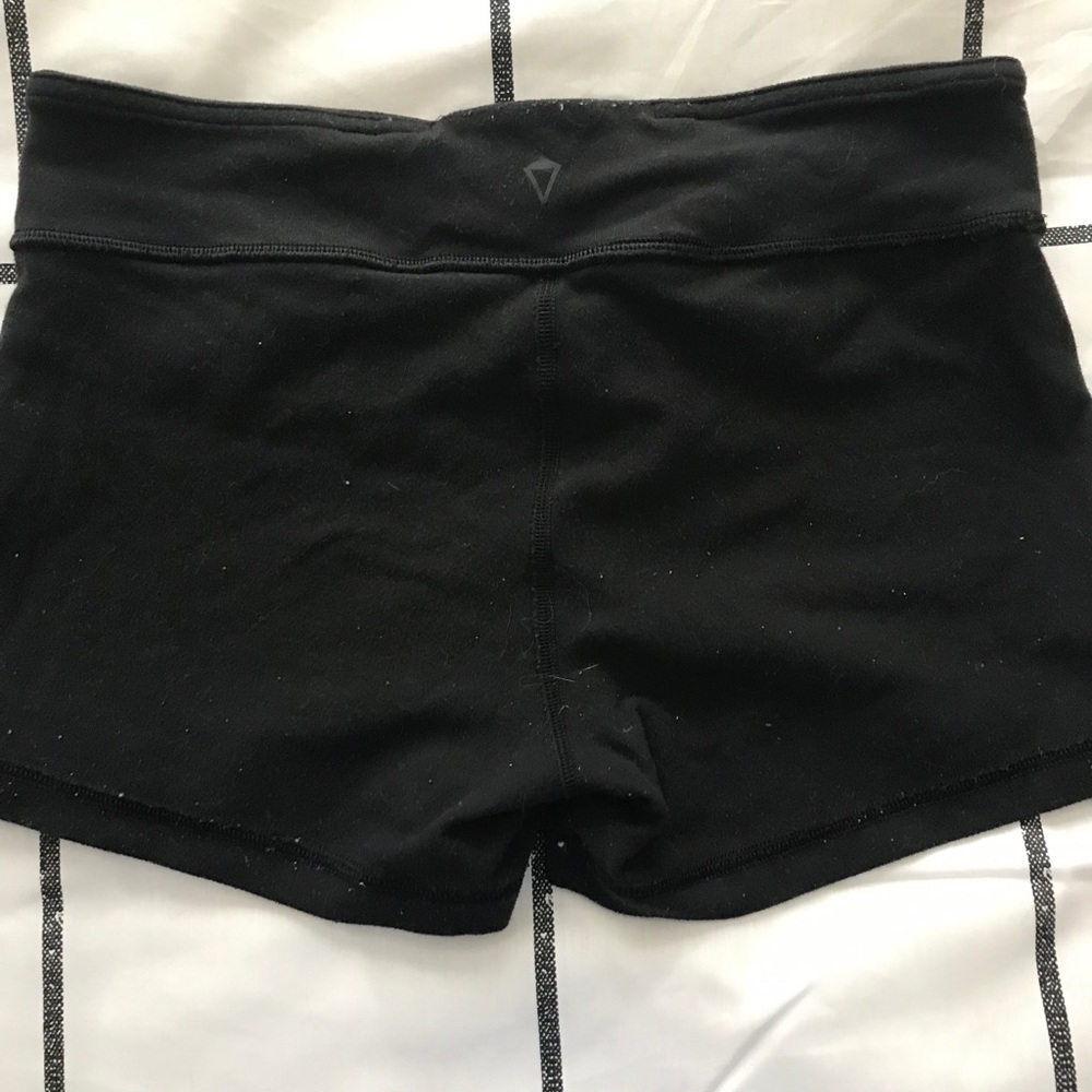 Ivivva black shorts